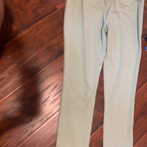 Light green leggings